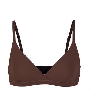 NWOT Skims Fits Everybody Crossover Bralette